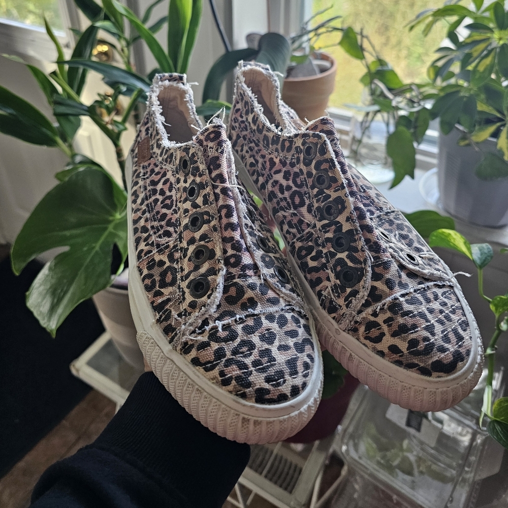 Blowfish sneakers